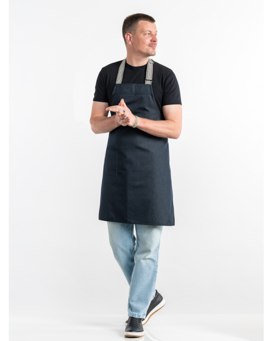 Sort bib-forklæde med sidelomme og Aztec-bånd – perfekt til kokke og tjenere i café og restaurant