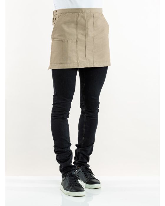 Slidstærkt serveringsforstykke med lommer – perfekt til café og restaurant