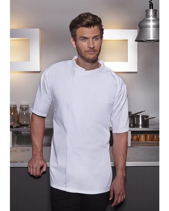 Stilren og komfortabel kokkeskjorte med ståkrave – perfekt til kokke og køkkenpersonale.