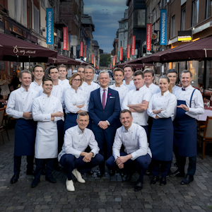 Skridsikre arbejdssko til kokke og tjenere – professionelt fodtøj til hotel og restaurant