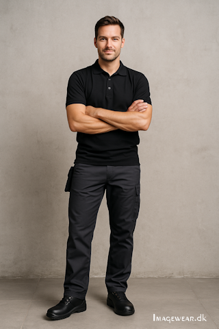 Non-slip work shoes for men in the kitchen, cleaning, engineering and service. Find models from Puma, Skechers and Albatros - with comfort and secure footing.